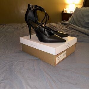 Jessica Simpson Black Pointed Stiletto Heels